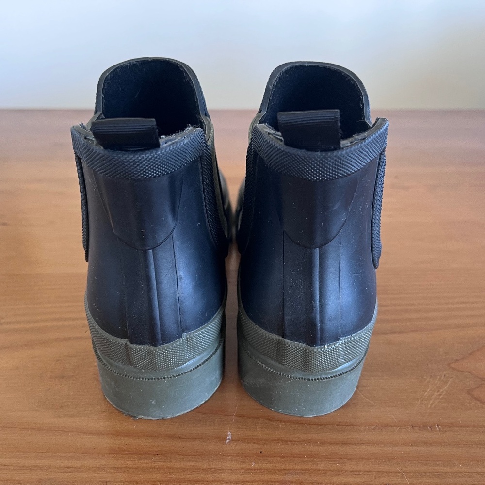 Pieces Ankle Rain Boots - Picture 2 of 3